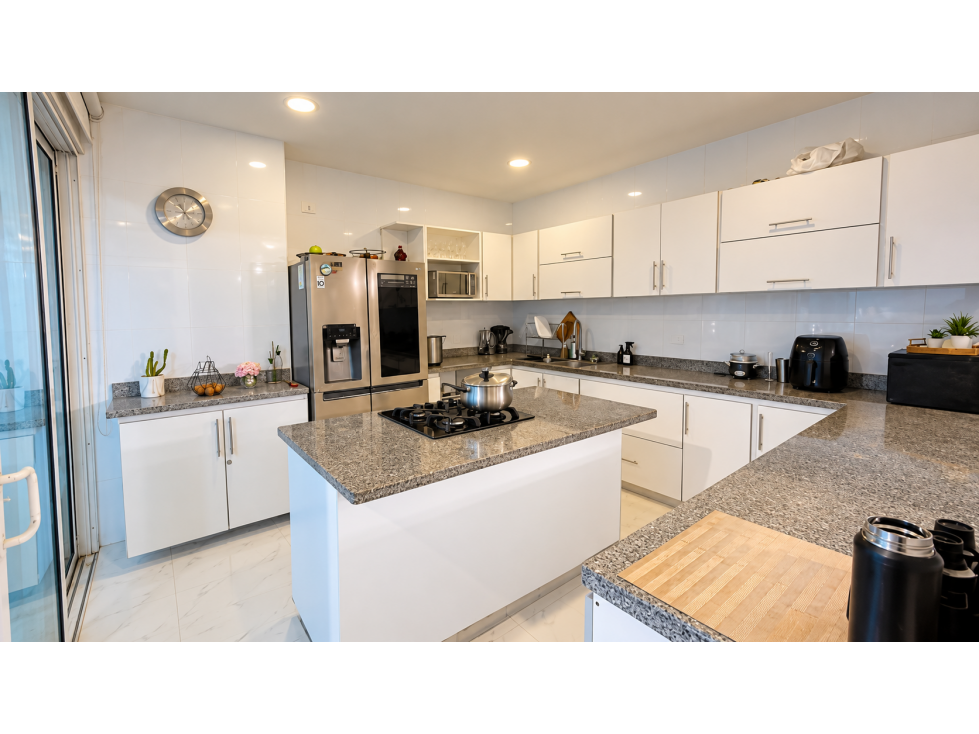 EN VENTA APARTAMENTO RESIDENCIAL MANGA, VISTA BAHIA, TORRE GAVIOTA. — foto 5