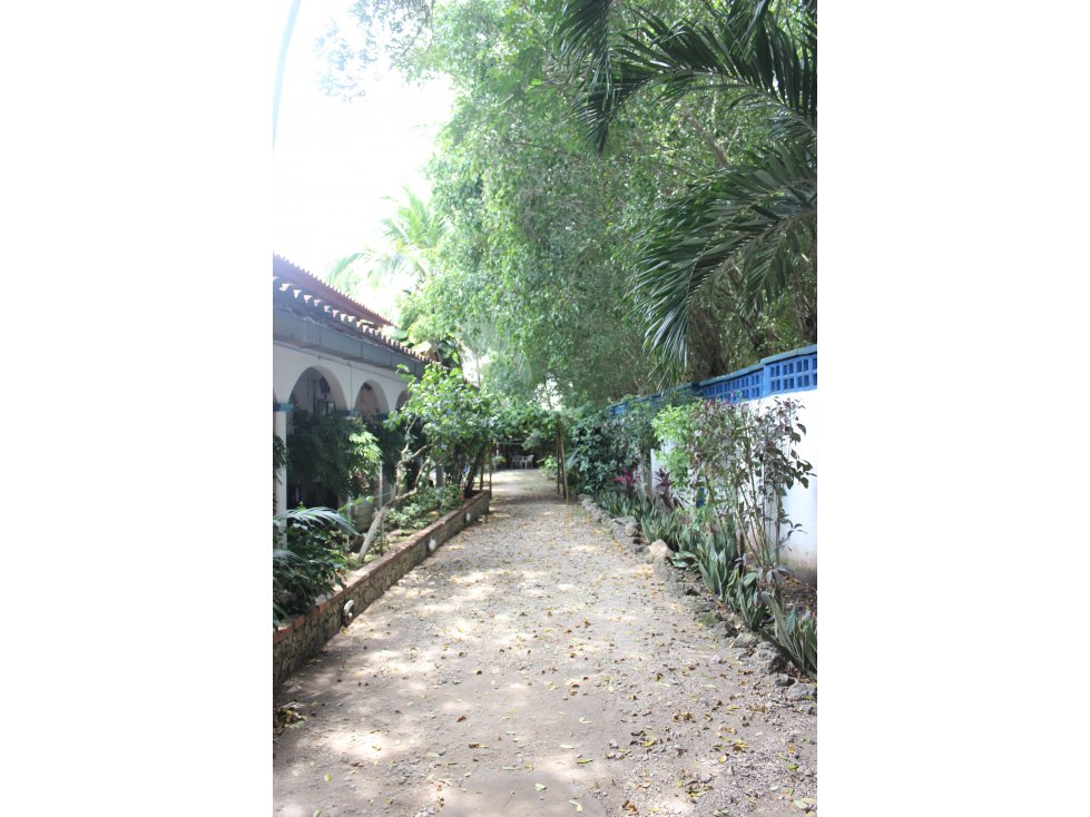 VENDEMOS CASA FINCA EN TURBACO - 2