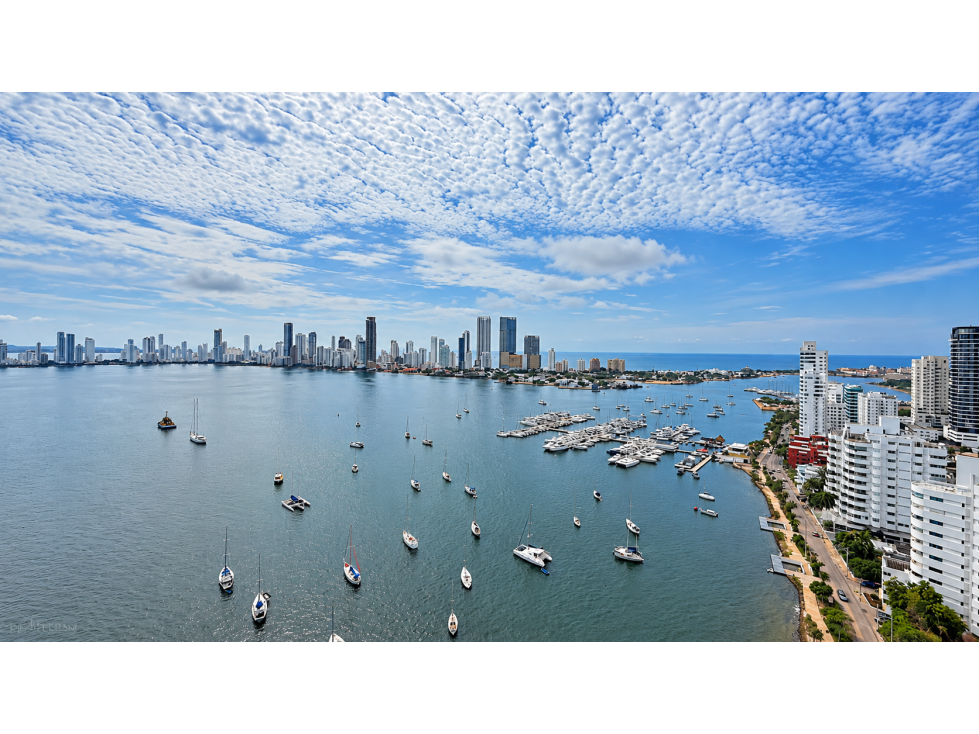 VENTA DE APARTAMENTO RESIDENCIAL EN MANGA EDIFICIO CRYSTAL BAY — foto 2