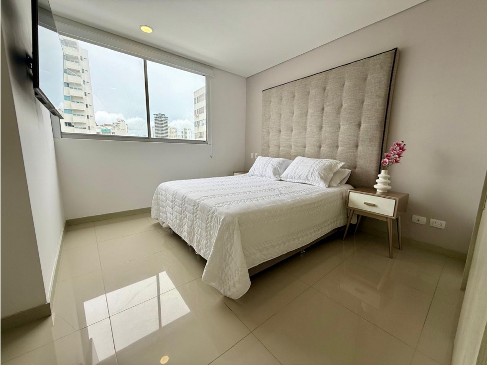 SE VENDE APARTAMENTO AMOBLADO EN MANGA - BARI — foto 6