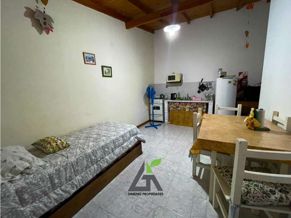 Casa con Garaje + 2 Deptos | Calle 21 e/ 40 y 42 — foto 2