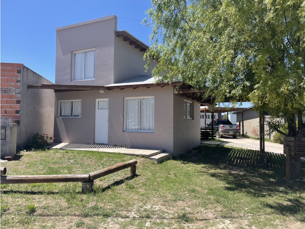 CASA amplia + 2 Dptos (Calle 35 e/30 y 32) - 5