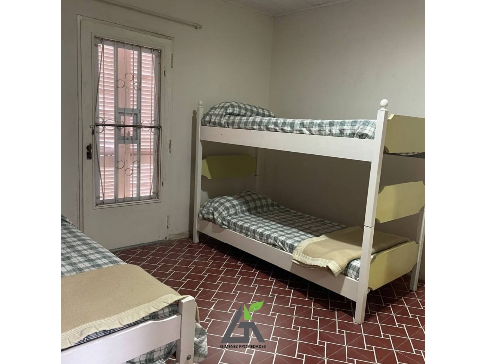 Casa CÉNTRICA Calle 13 e/32 y 34 - 6