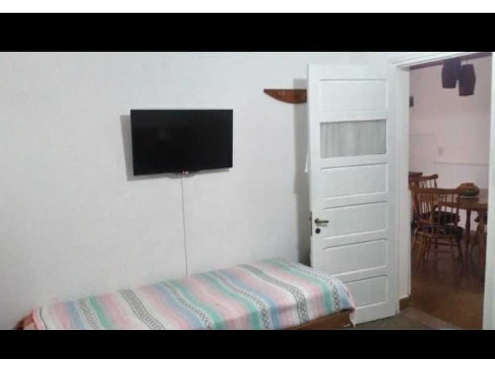 VENTA DE CASA CÉNTRICA EN MONTE HERMOSO - 3