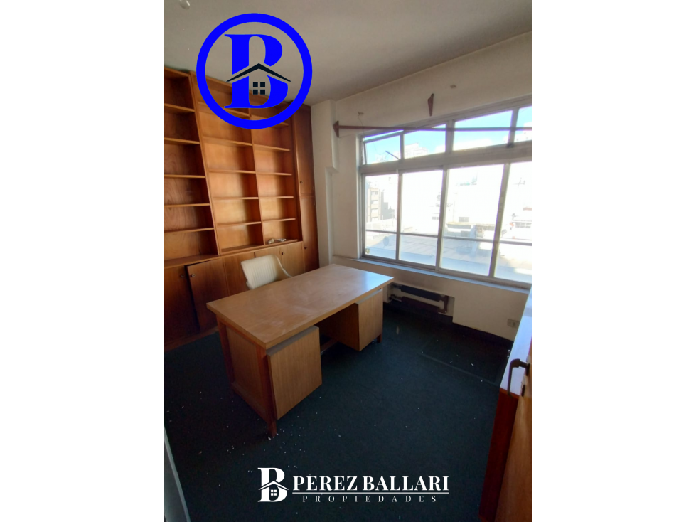VENTA DE OFICINA - EDIFICIO PASAJE SACOA - ZONA CENTRO - 5