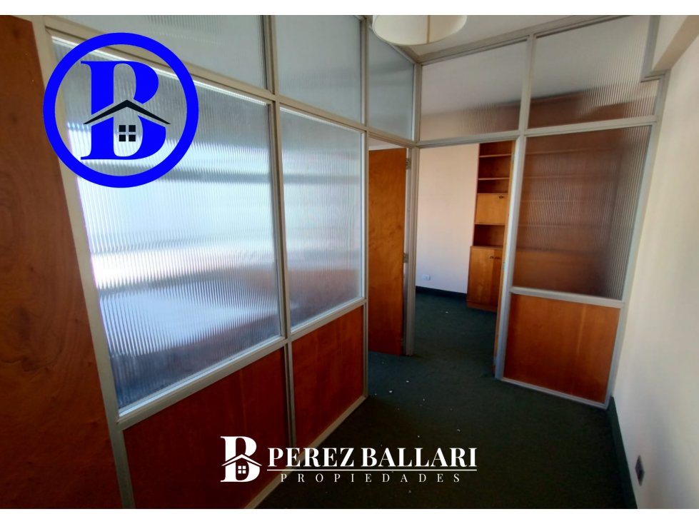 VENTA DE OFICINA - EDIFICIO PASAJE SACOA - ZONA CENTRO - 3