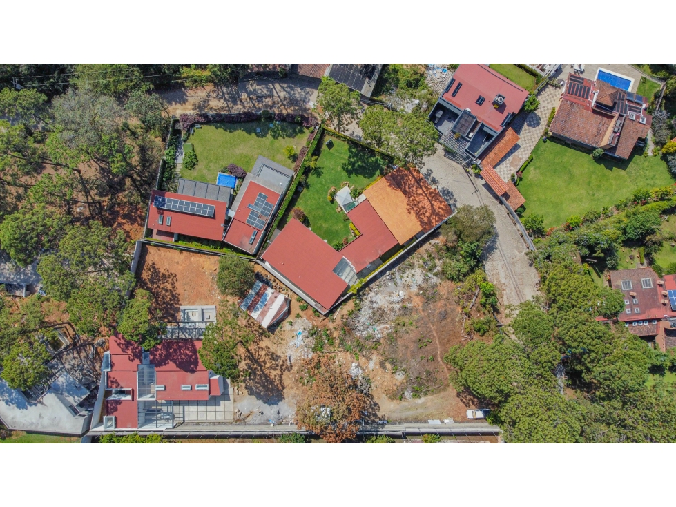 LOTE EN VENTA CERCA DEL CENTRO DE AVANDARO | VALLE DE BRAVO. — foto 5