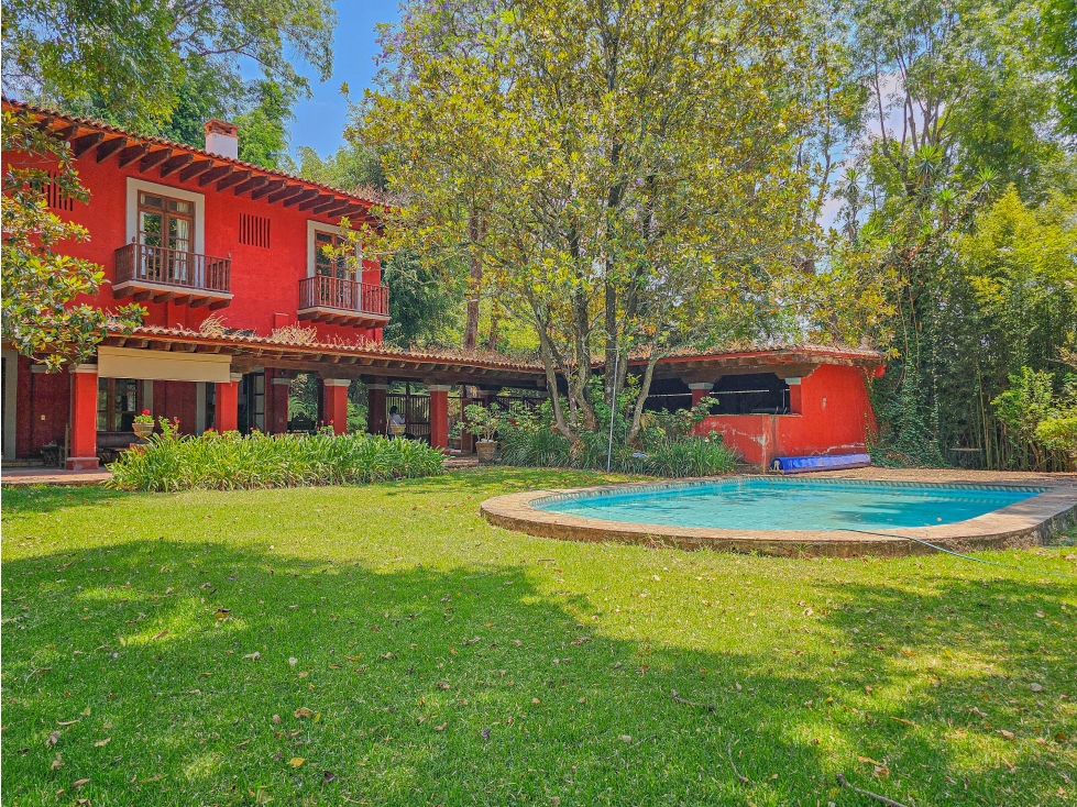 CASA EN VENTA Y RENTA TIPO QUINTA ESPAÑOLA| VALLE DE BRAVO