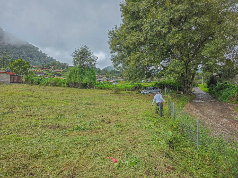 TERRENO EN VENTA EN CERRO GORDO, VALLE DE BRAVO | 2,000 m² ESCRITURADO - 3