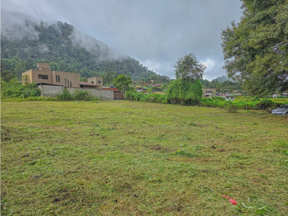 TERRENO EN VENTA EN CERRO GORDO, VALLE DE BRAVO | 2,000 m² ESCRITURADO - 4