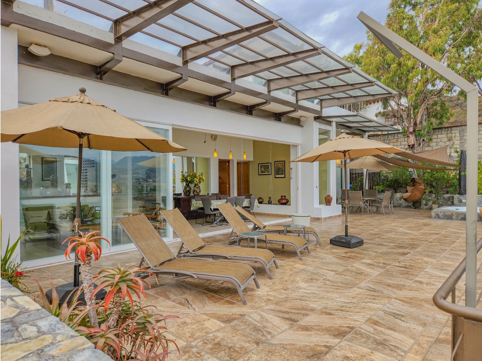 CASA EN VENTA EN CONDOMINIO CON VISTA AL LAGO EN VALLE DE BRAVO — foto 4