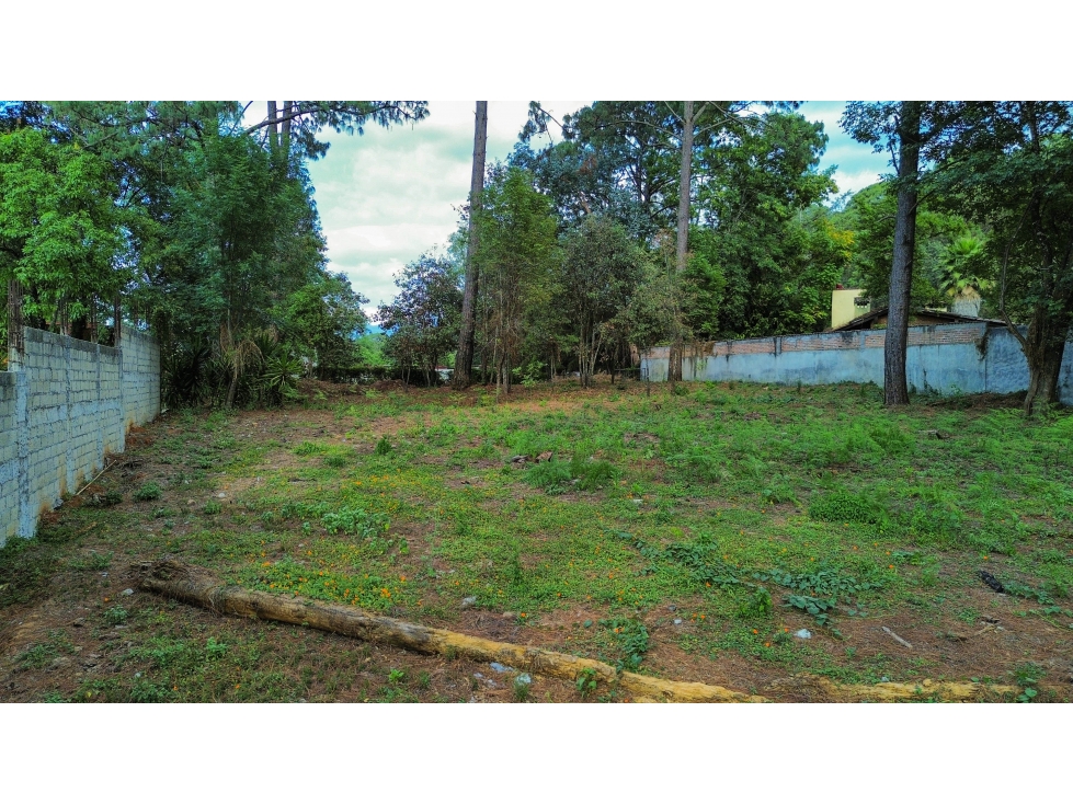 LOTE EN VENTA EN AVANDARO — foto 2