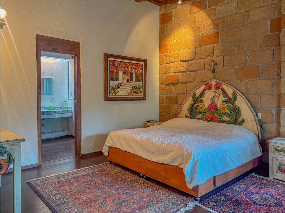 CASA AMPLIA CON JARDIN GRANDE EN VENTA | EXCELENTE UBICACION — foto 4
