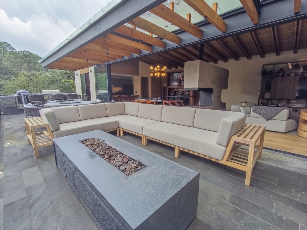 RESIDENCIA DE LUJO CON VISTA AL RÍO EN RANCHO AVÁNDARO - 1