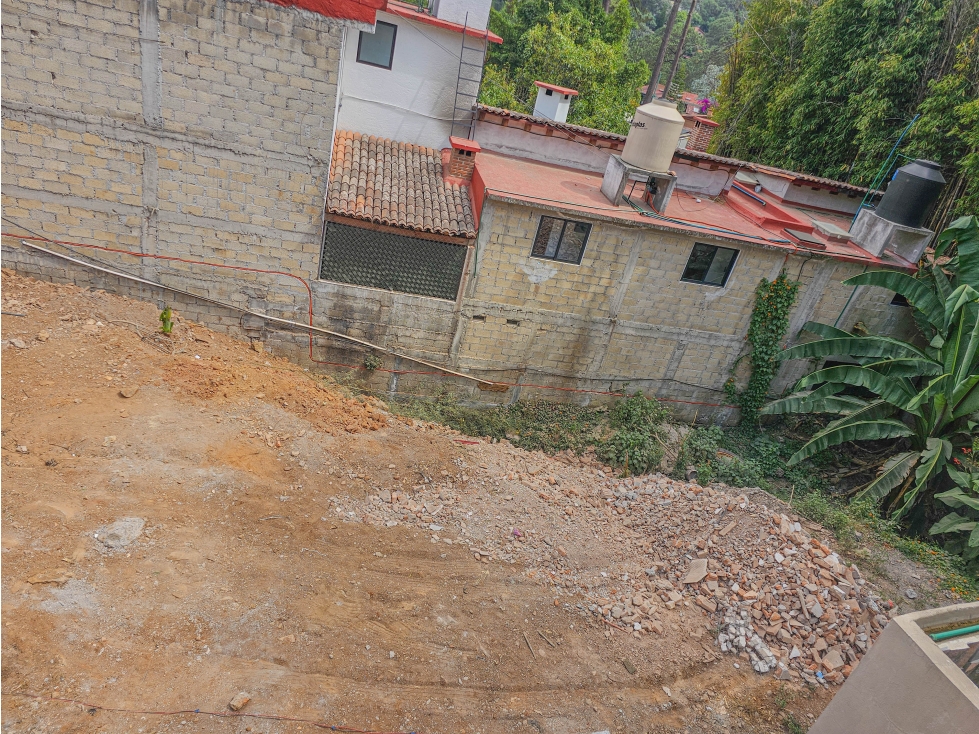 LOTE EN VENTA CON EXCELENTE UBICACION CERCA DE AVANDARO — foto 5