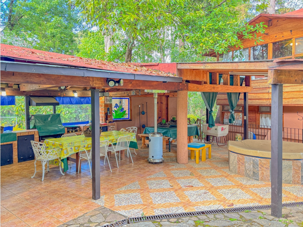 CABAÑA EN VENTA EN EL CENTRO DE AVÁNDARO | AMUEBLADA — foto 6