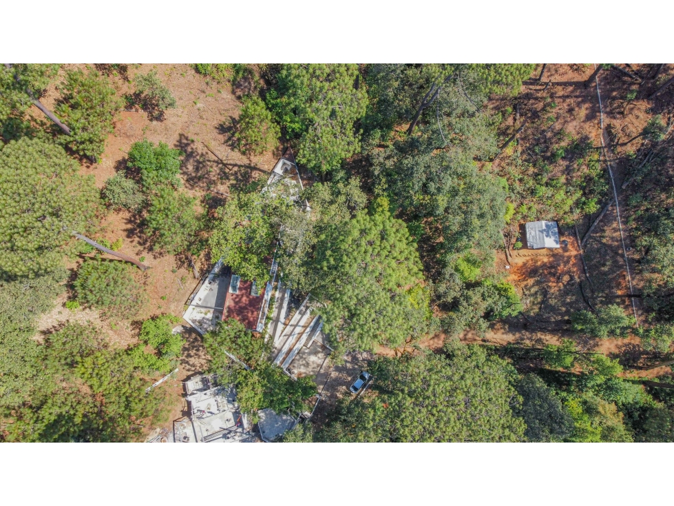 TERRENO EN VENTA EN ZONA BOSCOSA DE AVANDARO — foto 5