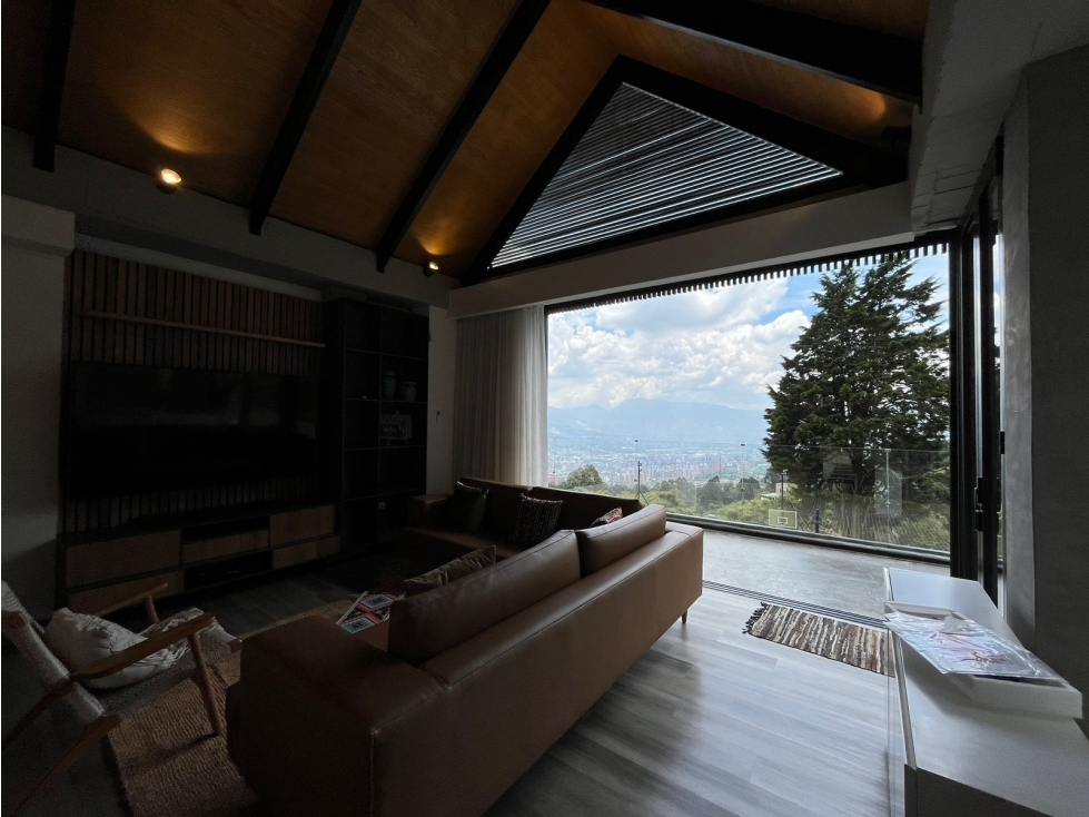 VENTA CASA LOMA DEL ESCOBERO PARTE BAJA, ENVIGADO, UNIDAD CERRADA — foto 4