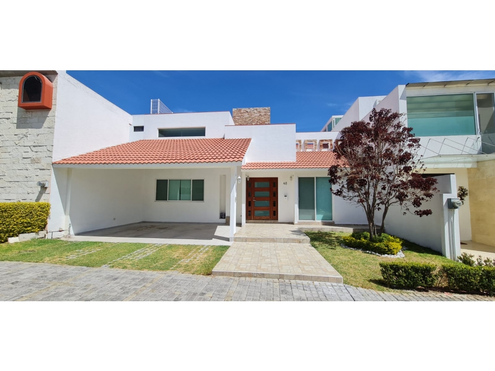 CASA EN RENTA EN LOMAS DE ANGELÓPOLIS 333 SIN MUEBLES - 1