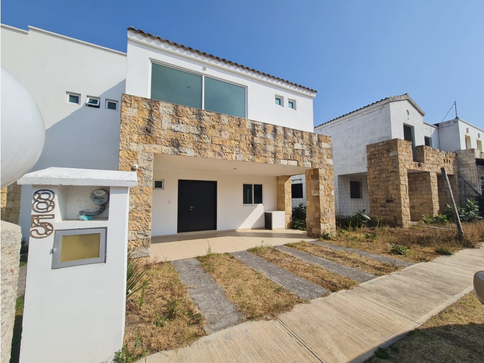 CASA EN VENTA DOBLE ALTURA EL DESEO LOMAS DE ANGELOPOLIS 2 — foto 4