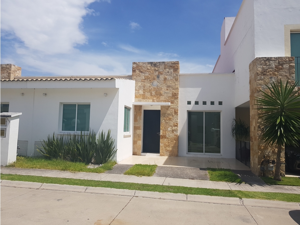 CASA EN VENTA DE UN PISO EL DESEO LOMAS DE ANGELOPOLIS 2
