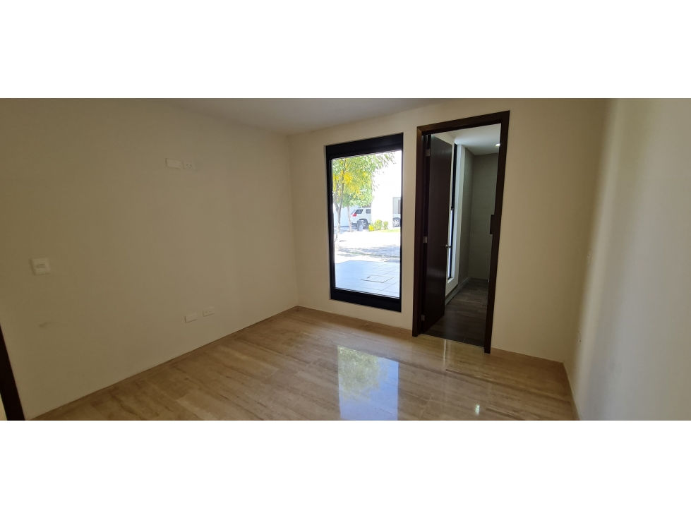 CASA EN VENTA EN LOMAS DE ANGELÓPOLIS — foto 6