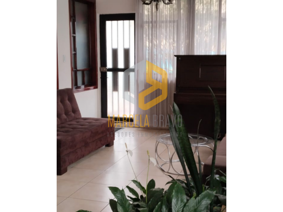 ESPECTACULAR CASA EN VENTA SECTOR HOSPITAL CIVIL.SC. - 2