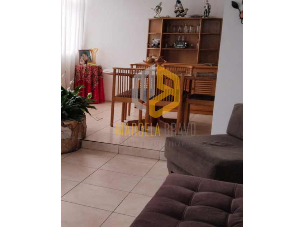 ESPECTACULAR CASA EN VENTA SECTOR HOSPITAL CIVIL.SC. - 1