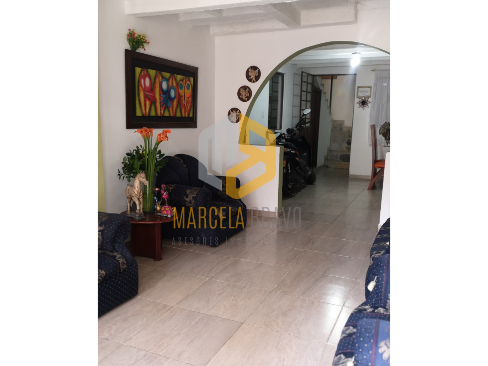 EN VENTA HERMOSA CASA UBICADA EN EL BARRIO PANORAMICO.DA - 2