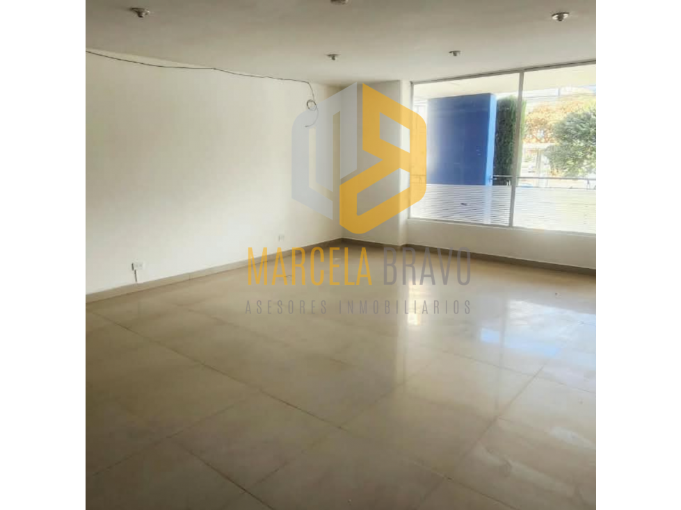 OPORTUNIDAD DE NEGOCIO, LOCAL EN ARRIENDO EN EXCELENTE UBICACIÓN.MB - 6