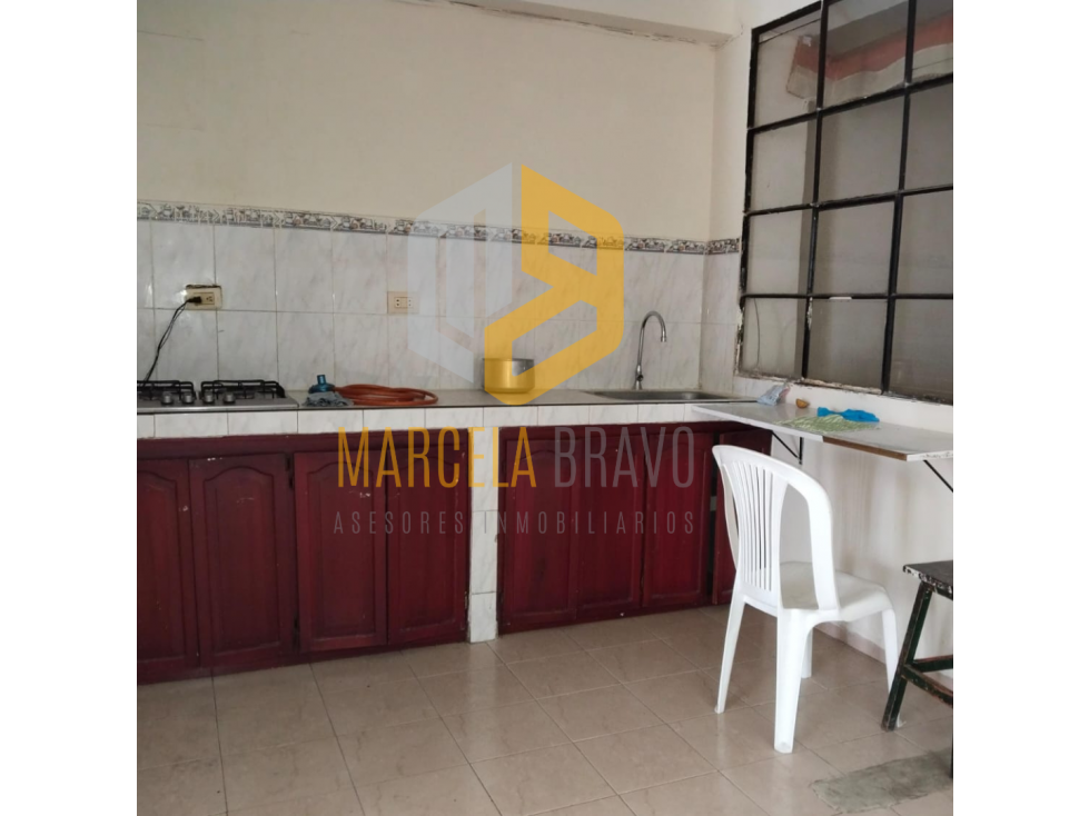 LINDA CASA EN VENTA BARRIO JULIAN BUCHELI.SC — foto 2