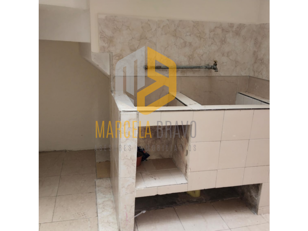 LINDA CASA EN VENTA BARRIO JULIAN BUCHELI.SC — foto 3