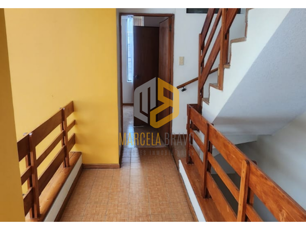 EXCLUSIVA CASA EN VENTA BARRIO LA COLINA.MB - 6