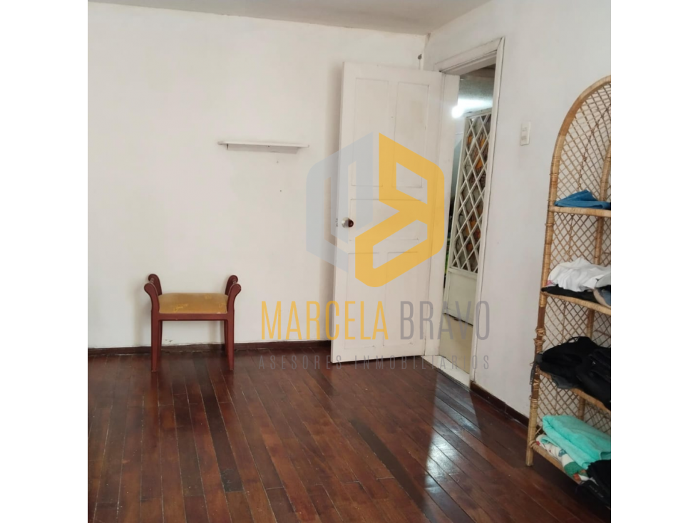 EN VENTA HERMOSA CASA. BARRIO CHAMBU.SC - 6