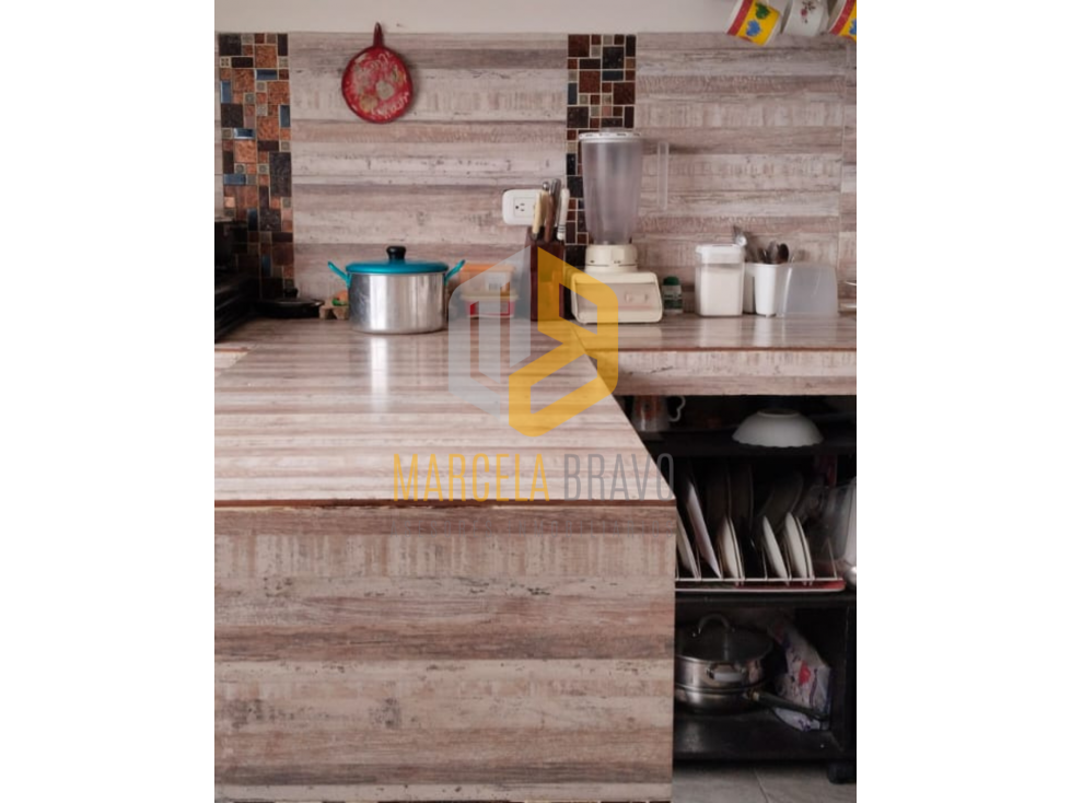 ESPECTACULAR CASA EN VENTA SECTOR HOSPITAL CIVIL.SC. - 6