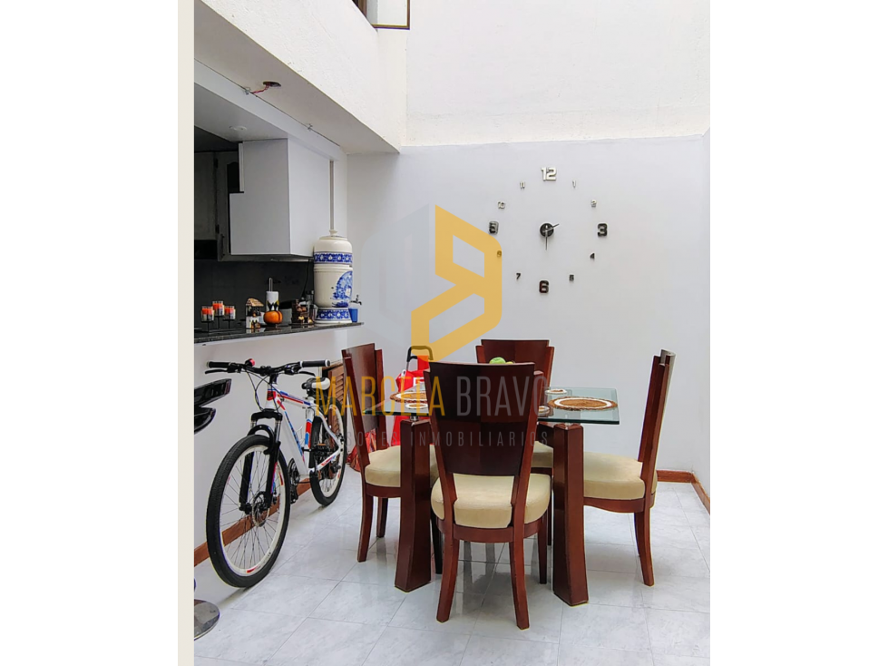 SE VENDE ESPECTACULAR CASA EN SECTOR MORASURCO.SC - 3