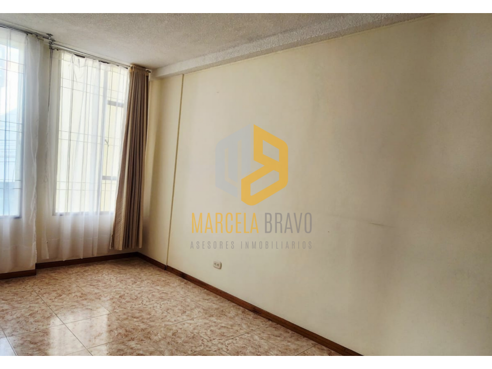 EXCLUSIVA CASA EN VENTA BARRIO LA COLINA.MB - 5