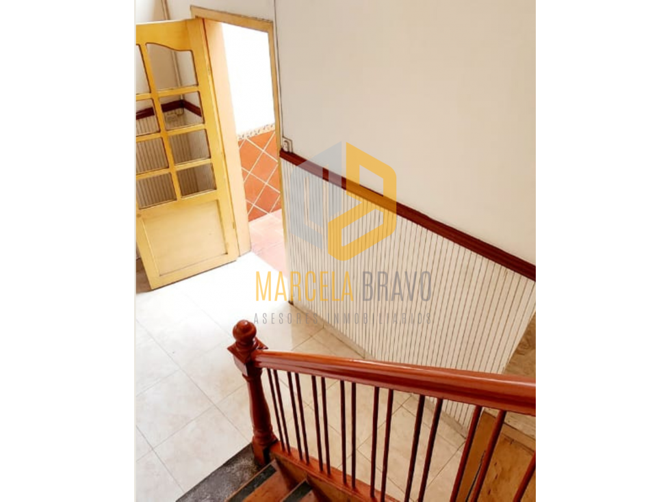 EXCELENTE PROPIEDAD EN VENTA CERCA AL CENTRO DE LA CIUDAD.MB - 4