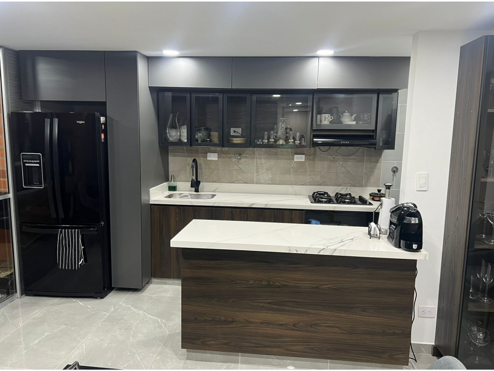 Apartamento en venta San José Sabaneta