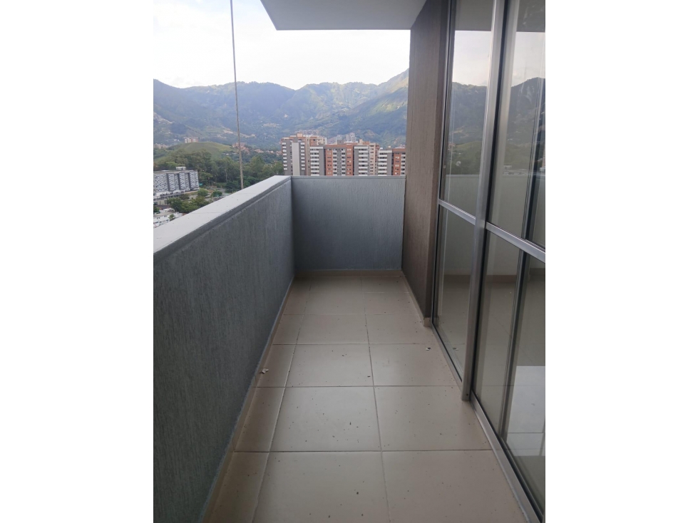 Apartamento en venta en Ciudad de los Puertos Bello — foto 3