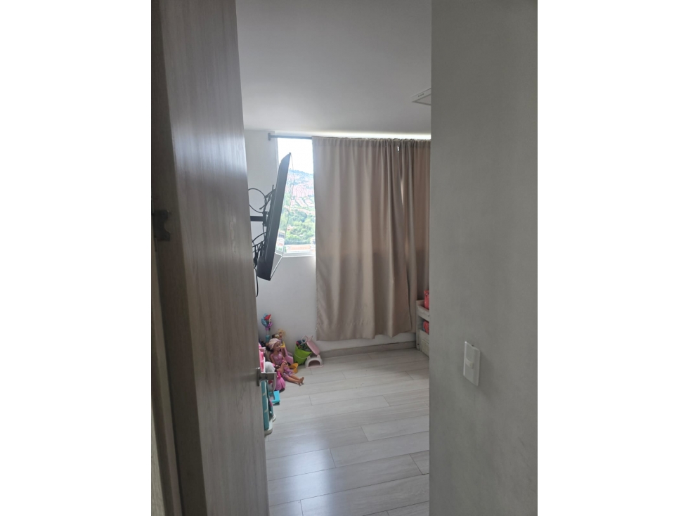 Apartamento en venta en Calasanz — foto 4