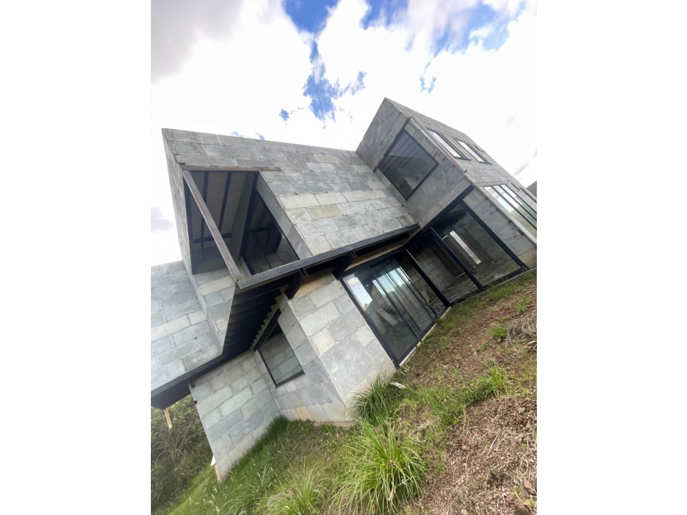 Casa en venta Loma Del escobero Envigado — foto 2