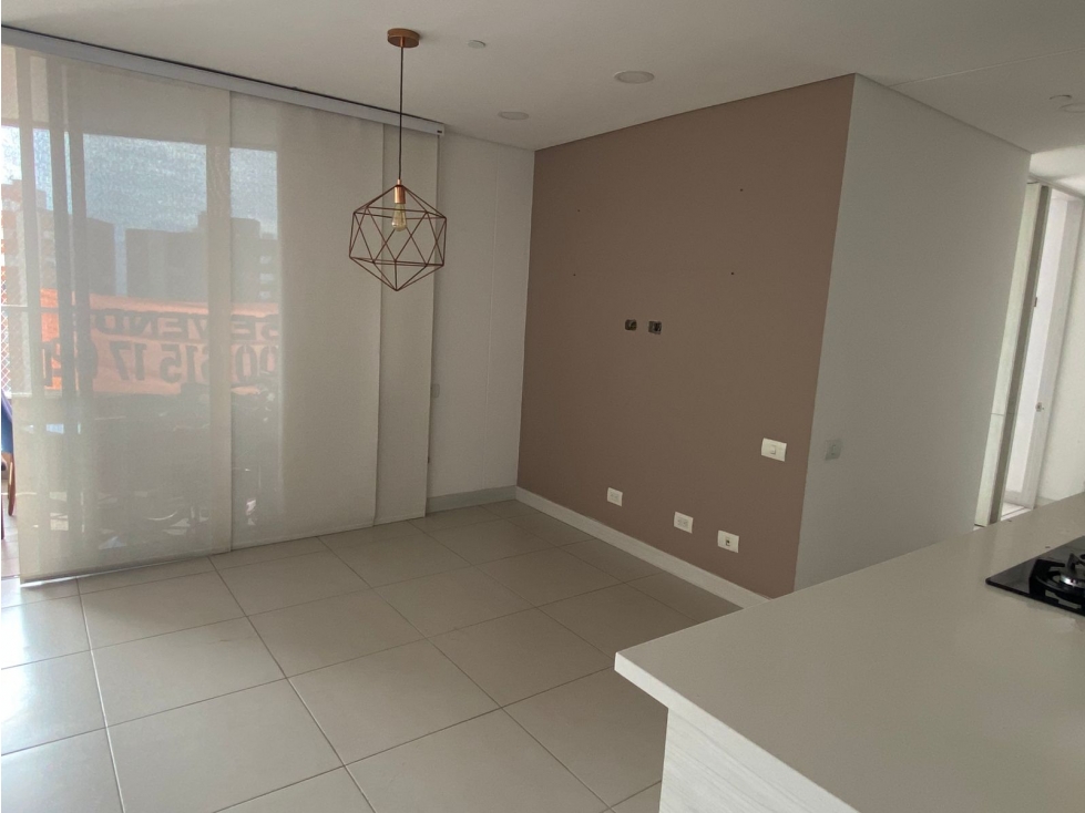 Apartamento en venta en Cumbres Envigado