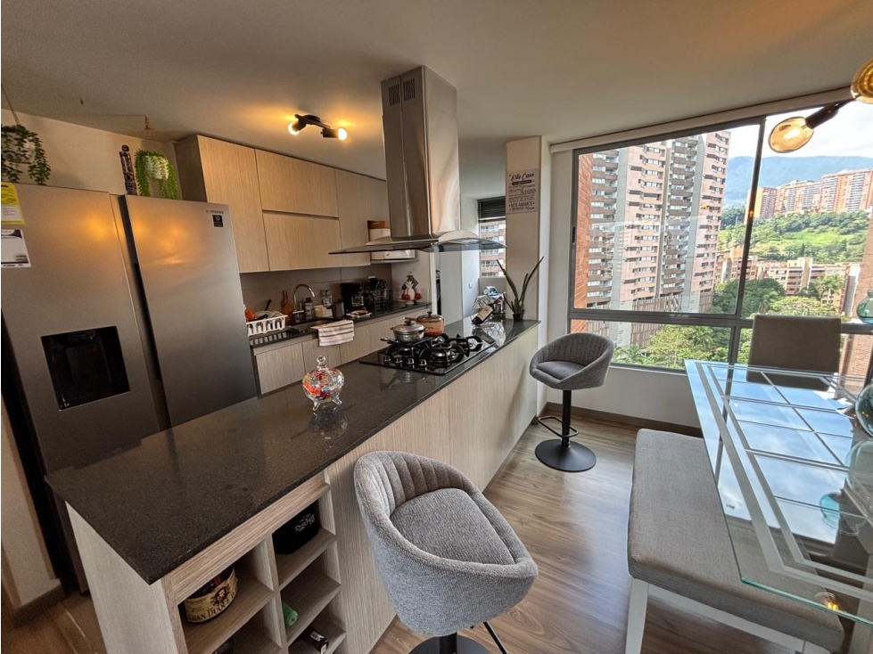 Apartamento en venta en Cumbres Envigado