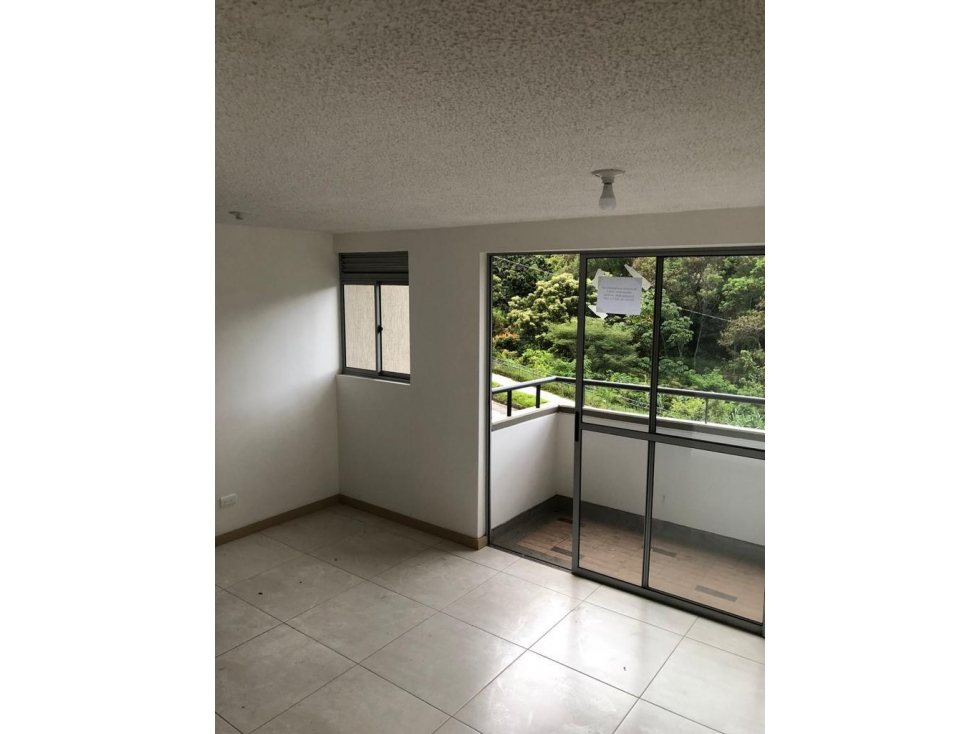 Apartamento en venta en Amazonia Bello — foto 3