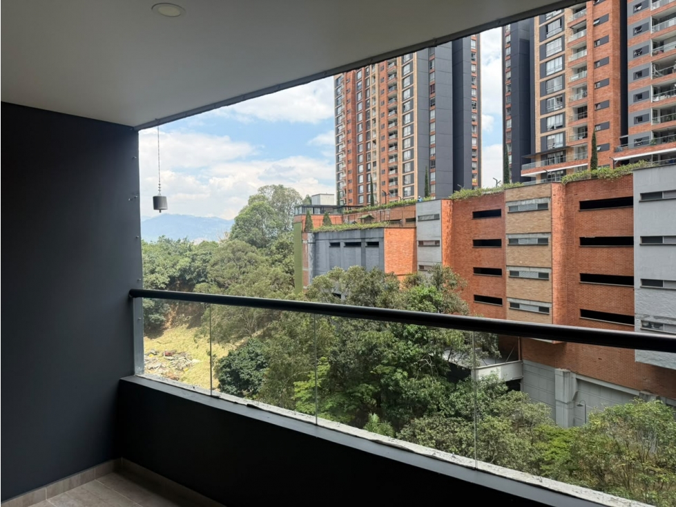Apartamento en venta en Loma De Las Brujas Envigado — foto 5
