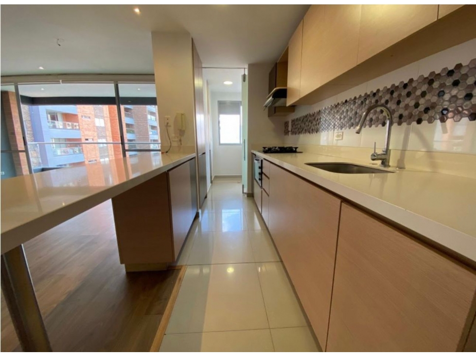 Apartamento en venta en La Doctora Sabaneta — foto 3