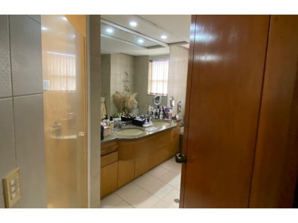 Apartamento en venta El Poblado Cerca al club Campestre — foto 6