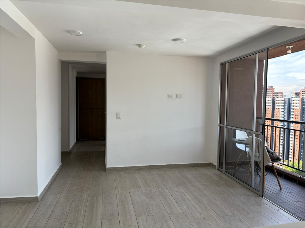 Apartamento en venta en Niquia Bello — foto 2