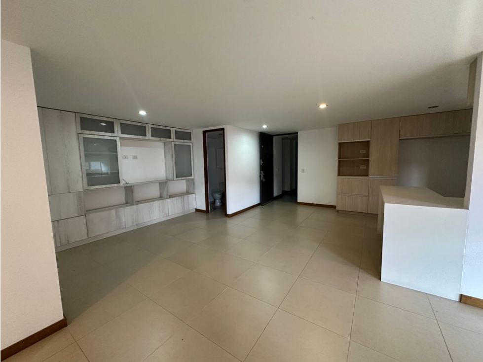 Apartamento en venta en Loma De Las Brujas Envigado — foto 4